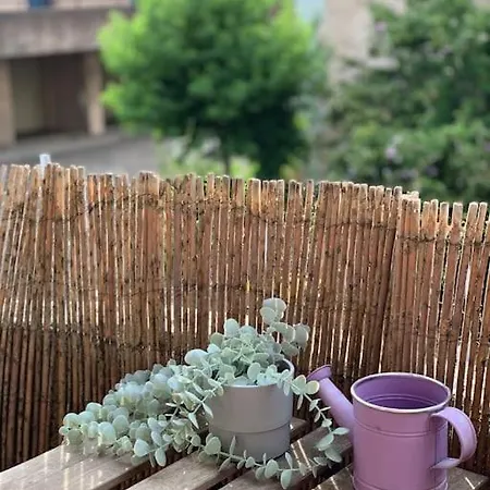 Hiker's Spot - Parking A/c Center *